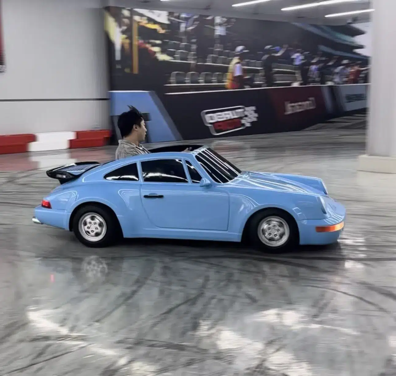 964 Single Seat electric go-kart model gallery preview
