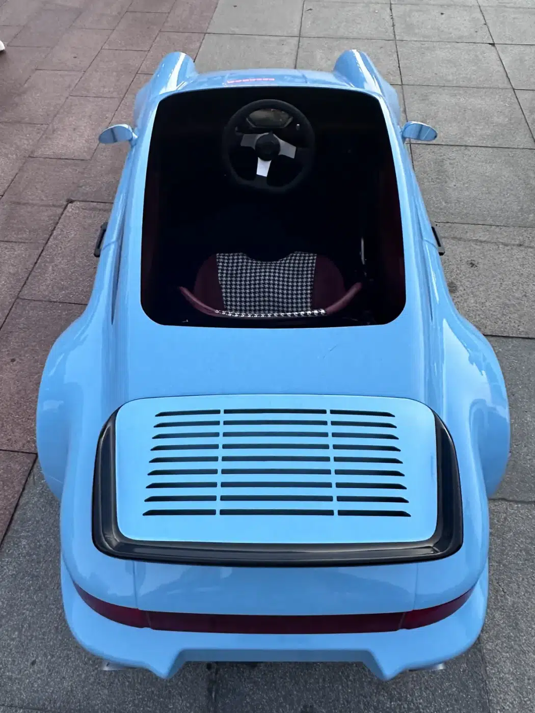 964-Inspired Retro Go-Karts — single-seat image for commercial closed-venue electric go-kart buyers