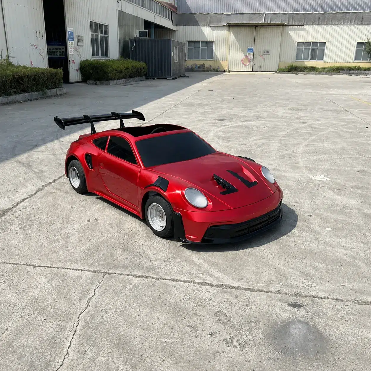 GT3 Widebody Sport Go-Karts — single-seat image for commercial closed-venue electric go-kart buyers