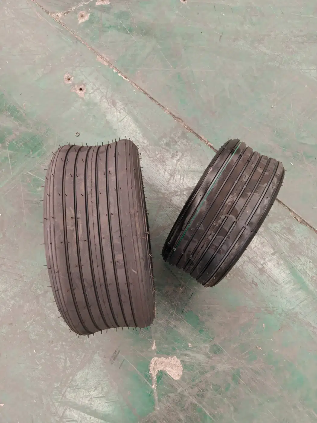 Go-kart tire, alternate view component photograph for electric go-karts; exact model compatibility to be confirmed